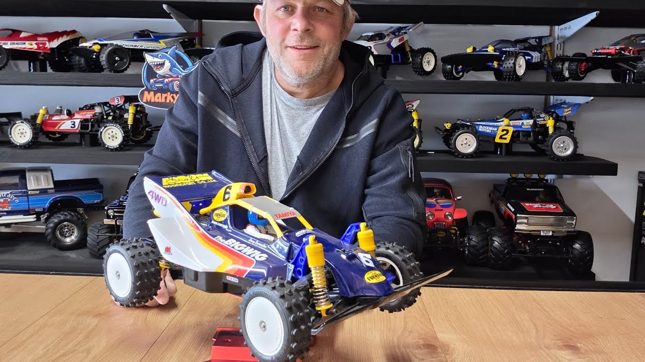 Tamiya bigwig review and run - YouTube