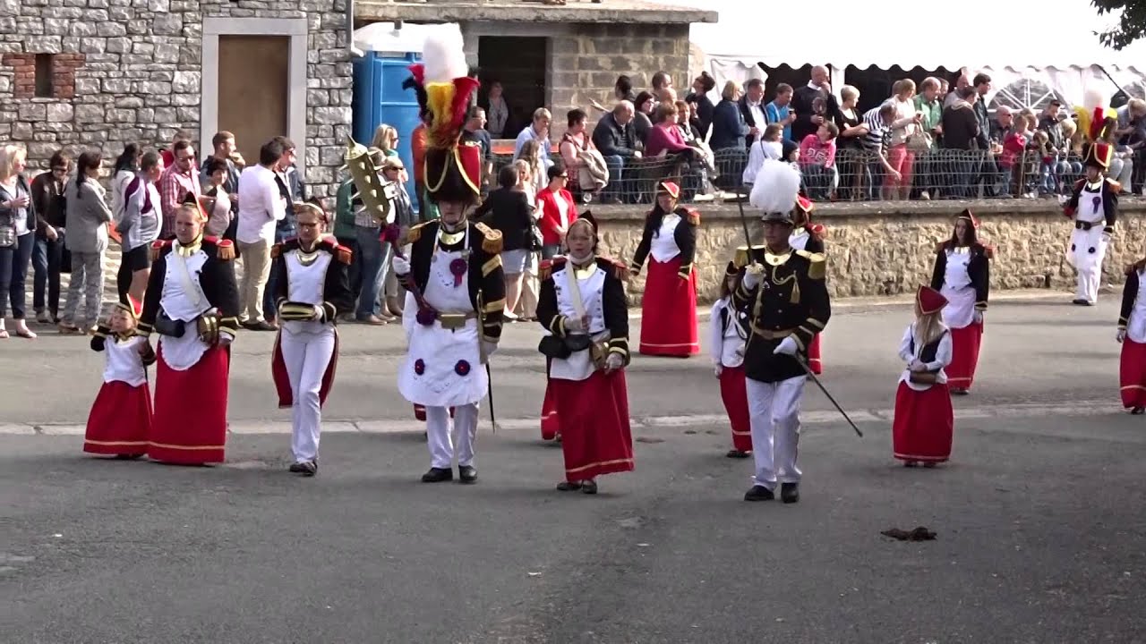 Marche Saint Walhere à Gourdinne 2015 - YouTube