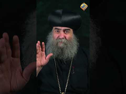 ماكنش عاوز يحضر القداس و السبب تغيروا عن شكلكم نيافة الأنبا يوأنس قناة الحرية