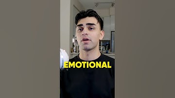 I Accidentally Played Minecraft For The First Time 🤔