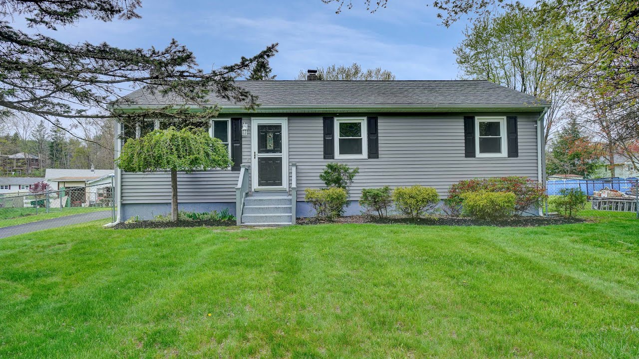 Real Estate Video Tour 6 Oak Circle, Westbrookville, NY 12785