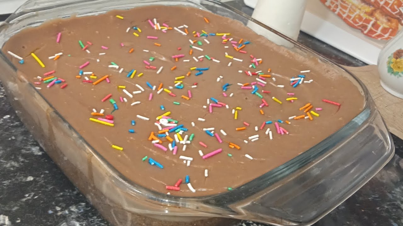 تحلية بطبقتين بكريمة الشوكولاته تذوب فالفم|احسن من لي تتباع برا