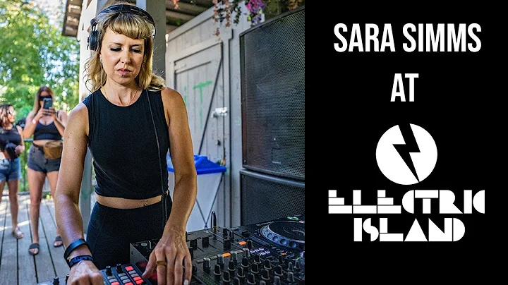 Sara Simms at Electric Island 2022