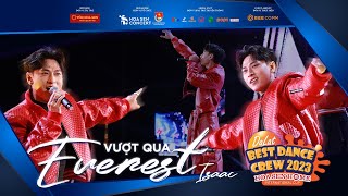 Video-Miniaturansicht von „ISAAC ( LIVE ) - Vượt Qua Everest | Dalat Best Dance Crew 2023 Hoa Sen Home International Cup“