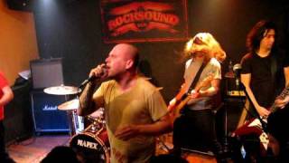 Video thumbnail of "The Bronx - Past Lives @ Rocksound - III Matinée RockZone - Barcelona (2/4)"