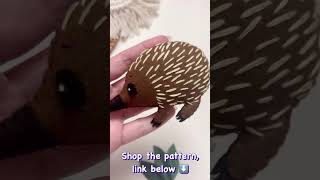 Echidna Australia animal felt stuffed plush. Easy hand sewing toy/ baby mobile/ garland. #echidna