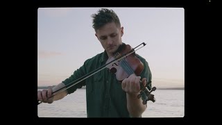 Jack Houston - Luí na Gréine thar an Inis - Official Music Video