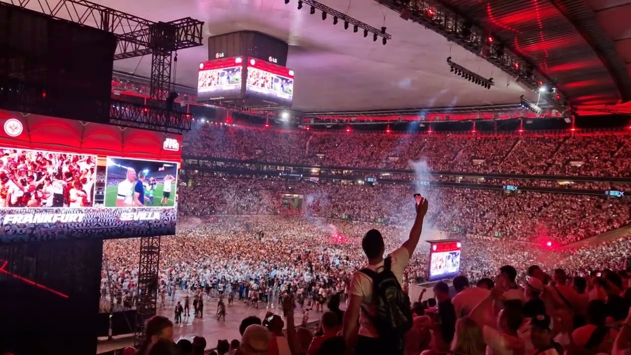 Finale Eintracht Frankfurt - Glasgow Rangers Public Viewing Letzter Elfmeter