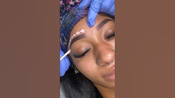 Brow Tint & Wax😍😍