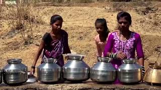 People draw water from rivers, well as heatwave grips India | REUTERS