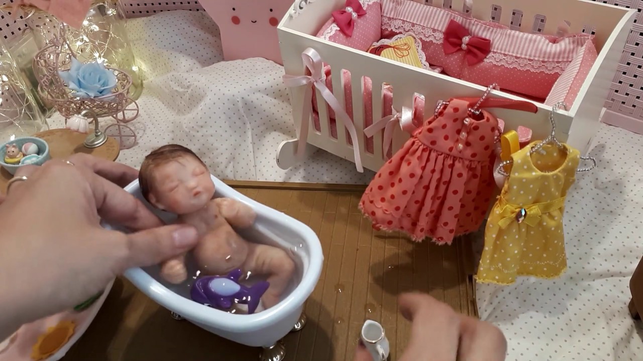 Novo quartinho da mini bebê Carol