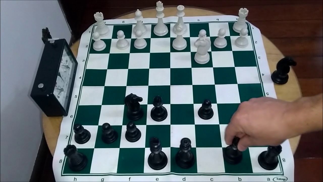 Xadrez; como ganhar com 4 jogadas! 