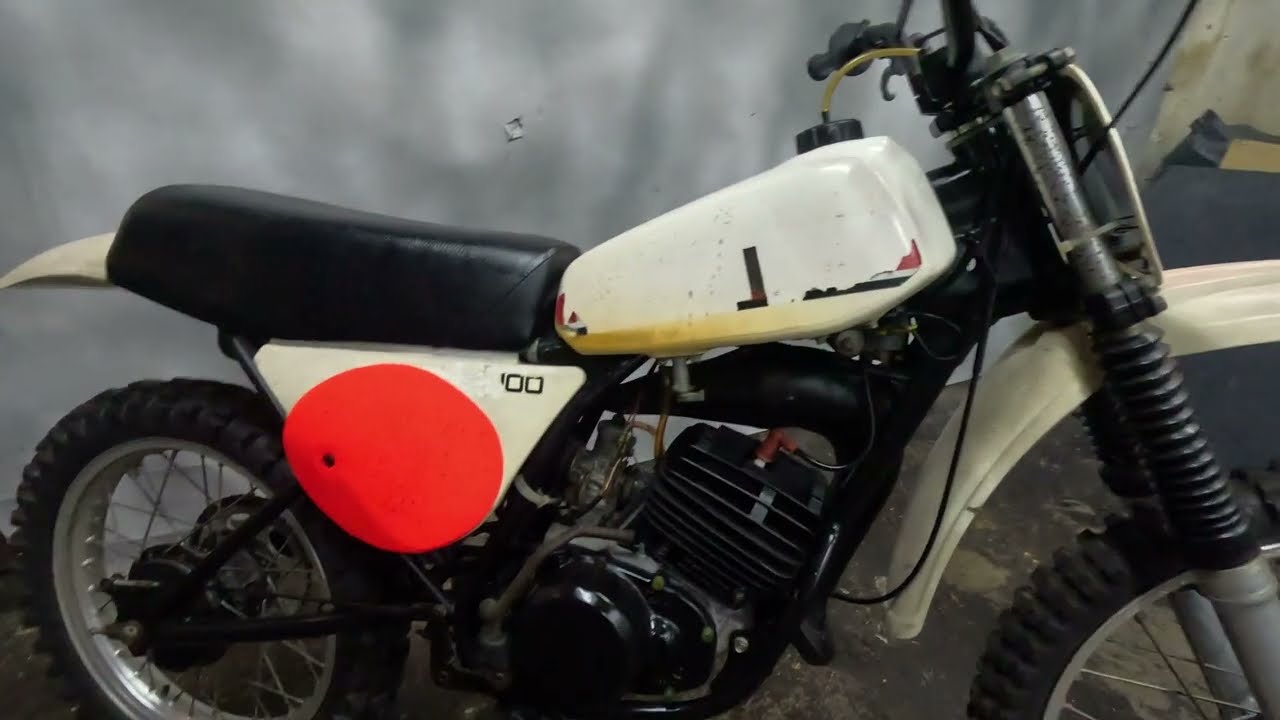 YZ100 2K5 ヤマハ 空冷 ビンテージモトクロッサー エンジン始動動画