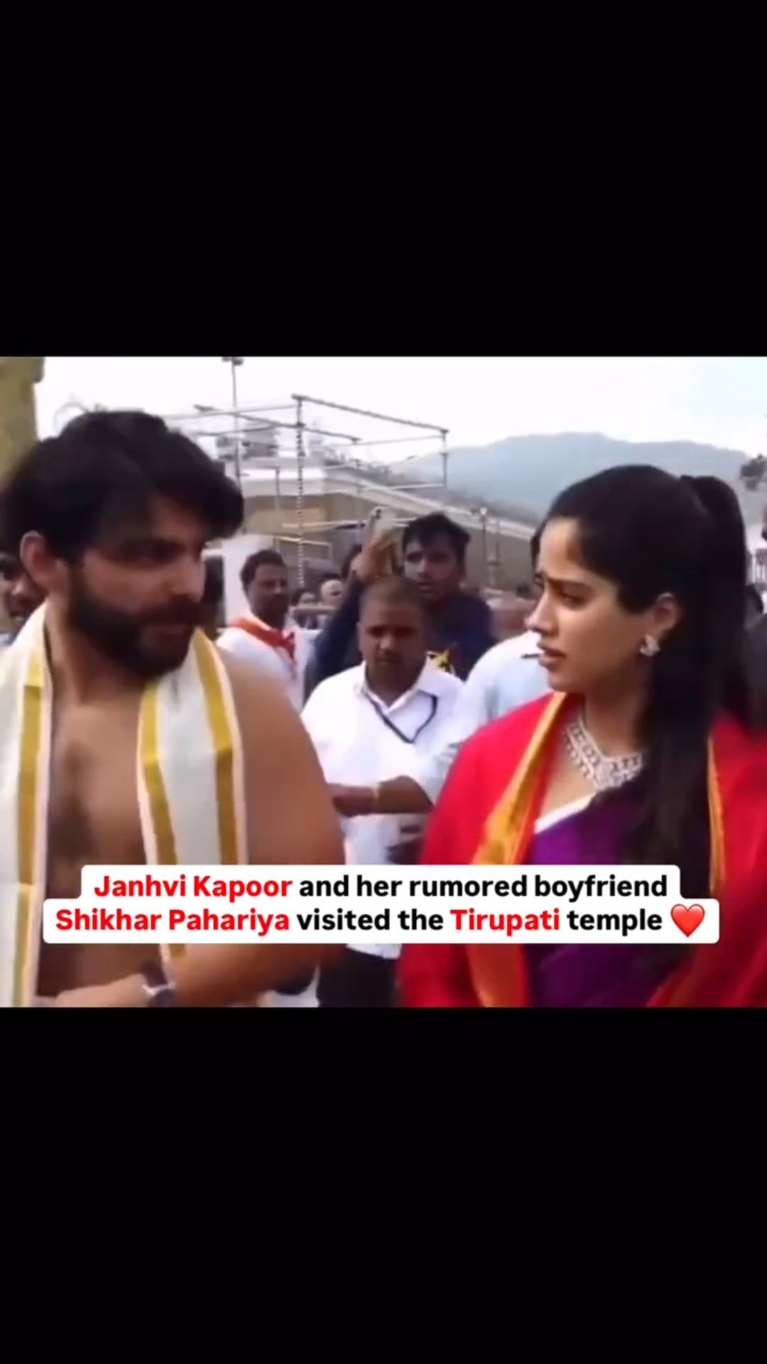 Janhvi Kapoor Rings in 2025 at Tirupati with RUMOURED bf Shikhar Pahariya! ?? #janhvikapoor #shorts