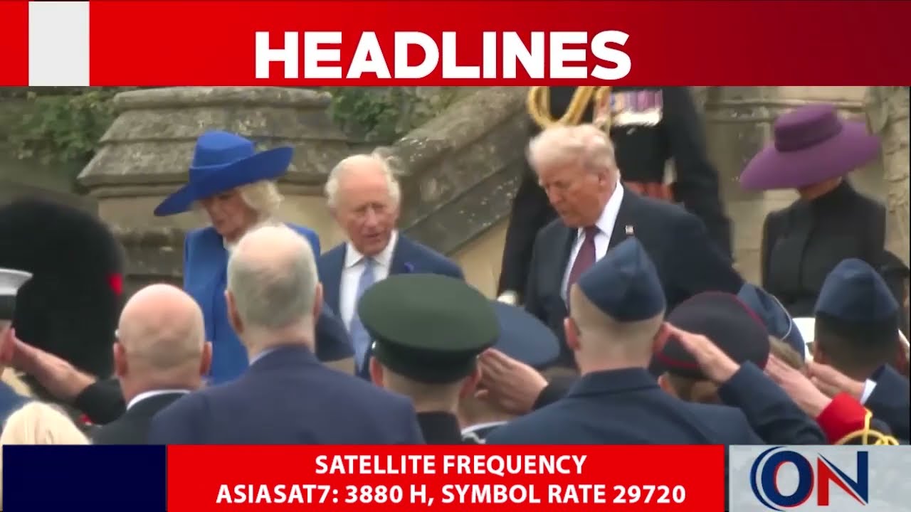 Red arrows Honor Trump