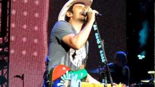 Brad Paisley live in Bethel Wood, NY- Front Row view (Breaks ice wall and \