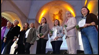 Meme Kanseri Farkındalık Ayı Özel Etkinliği Çeşmede Düzenlendi Resimi