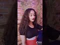 كاتلاني بي عيونا