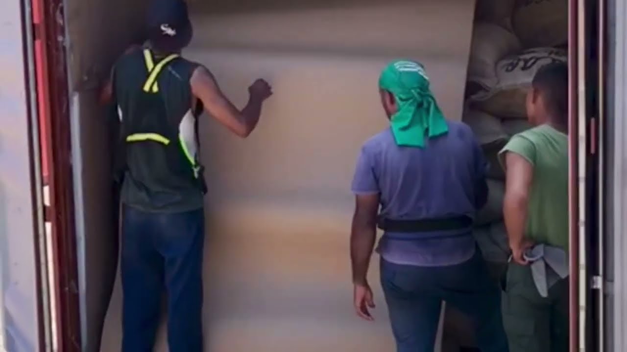 Cocoa Beans - Cargo Loading