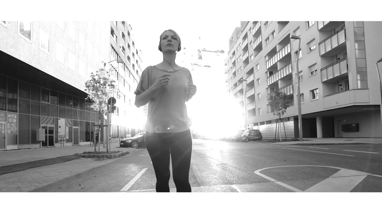 DAWA - Unexpectedly (Official Video) adlı videoyu YouTube'da izle DAWA - Unexpectedly (Official Video) adlı videoyu YouTube'da izle