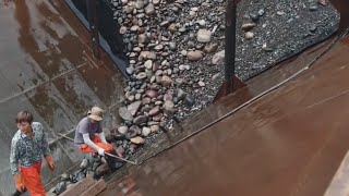 Barge Unloads 2500 Tons Of Cobblestone- Relaxing Video