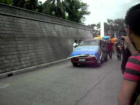 Pylon Run. 10.07.11 - YouTube