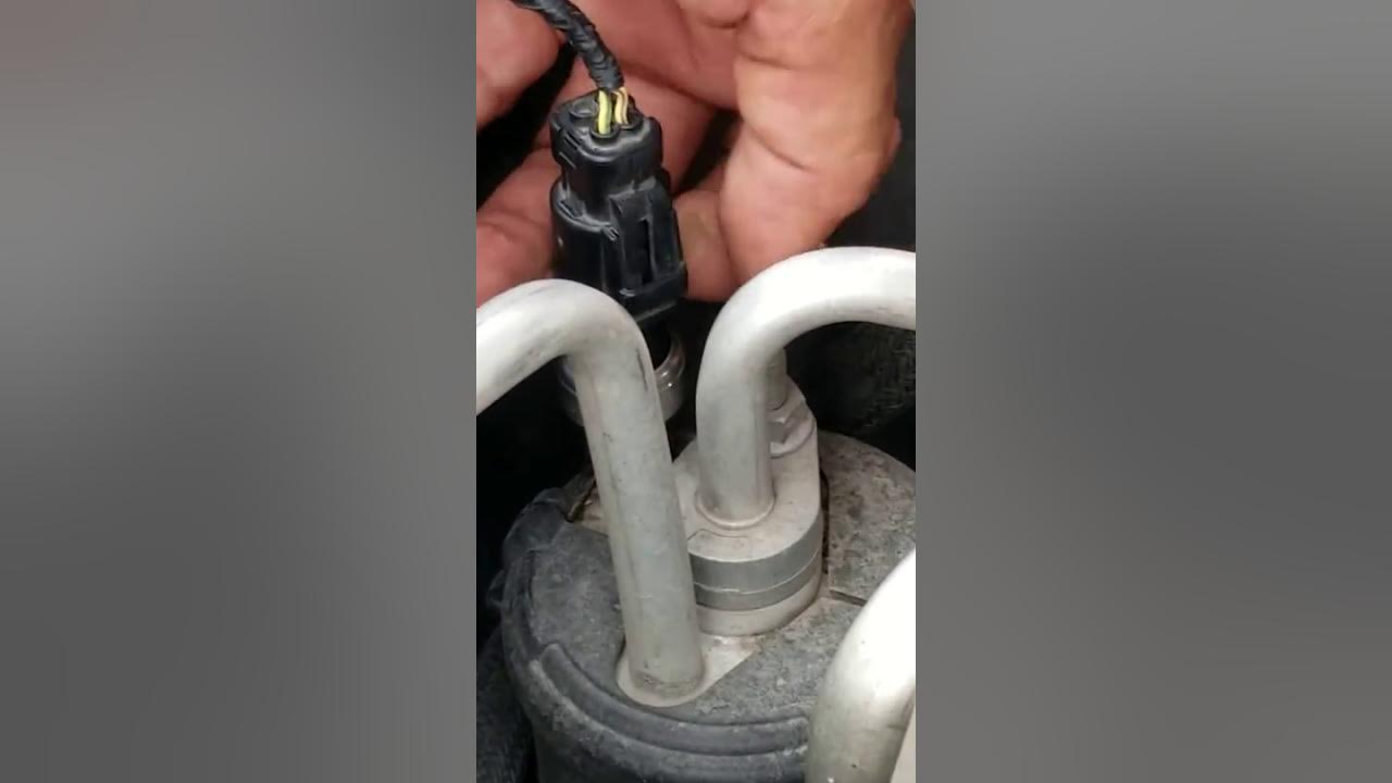 How To Fix AC Problem on a 2012 Ford Escape (English) - YouTube