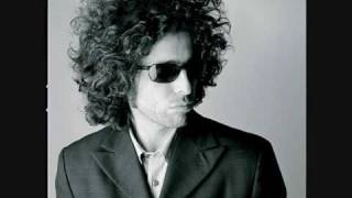 Los Divinos - Andrés Calamaro (Letra y Acordes)