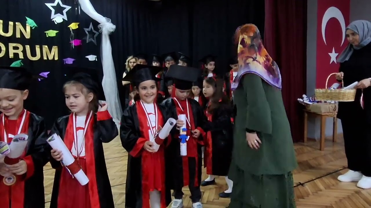 Çınar Anaokulundan Mezun Oluyor🎈🎉🎊🥇          Mayıs 2025