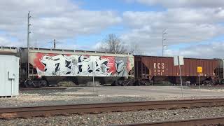 KCS 4860 leads empty grain train, Rosenberg Texas 12/24/2021
