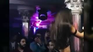 الراقصة جوهرة ترقص على شوفت ندالة اجمد حالة وتس   YouTube