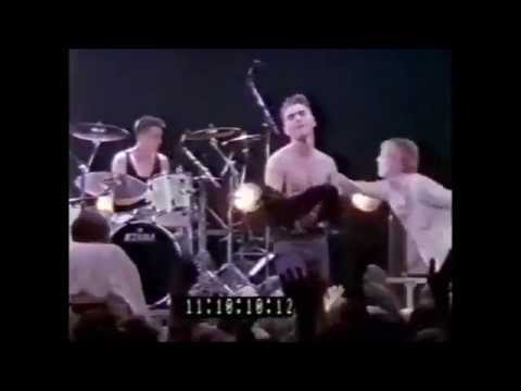 The Smiths Death At Ones Elbow Live 88 (Legendado)