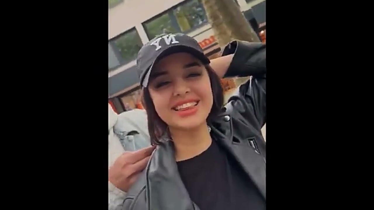 موزو فاجئ ايناس بهدية عشان يصالحها🤭