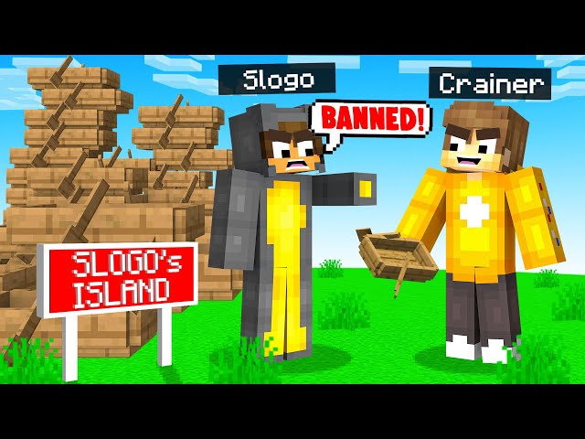 TROLLING SLOGO With 1000 BOATS In Minecraft! (Squid Island) class=
