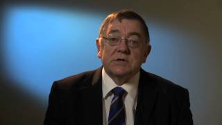 Dr Glyn Hayes