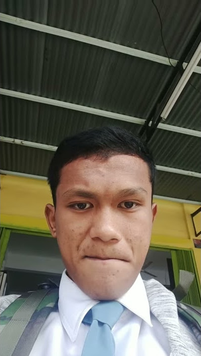 Nongkrong dulu dong sama pak TNI kuat!