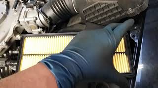 Career Overview 05~08 Acura RL / Engine Air filter replacement