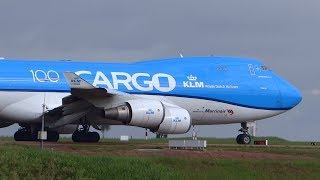 Três Boeing 747 Cargo decolando do Aeroporto de Viracopos/Campinas