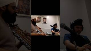 Vah Vah Gobind Singh - Kirtan with Resham Singh