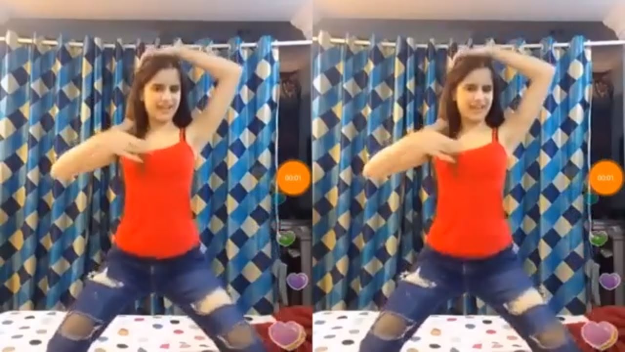 Russian Girl Dance With Pashto Mast Sazz Pashto Saaz Mast Dance Beautiful Russian Dance