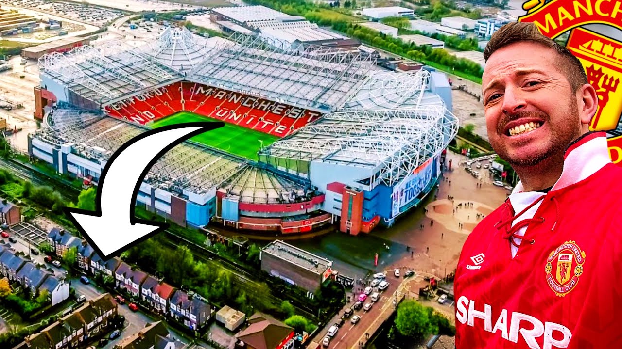 Exploring OUTSIDE OLD TRAFFORD 😅 MAN UNITED Stadium Tour 🏟️