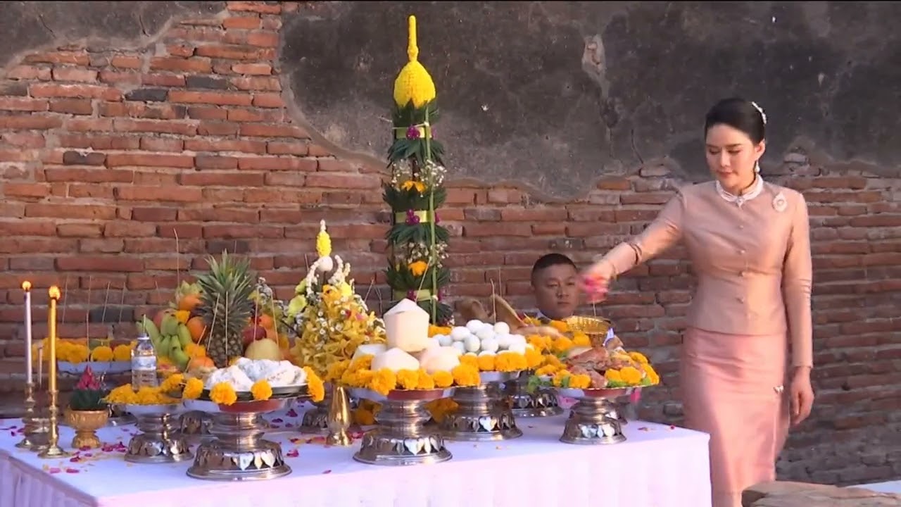 ผู้แทนพระองค์ พิธีสมโภชและห่มผ้าองค์พระนอน วัดใหญ่ชัยมงคล ข่าวในพระราชสำนัก วันที่ ๑๙ พฤศจิกายน ๒๕๖๗