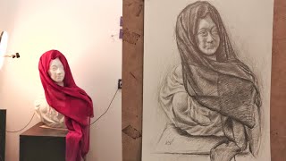 رسم بورتريه لايف بالرصاص رسم أكاديمي - تعلم الرسم اللايف (الرسم المباشر)