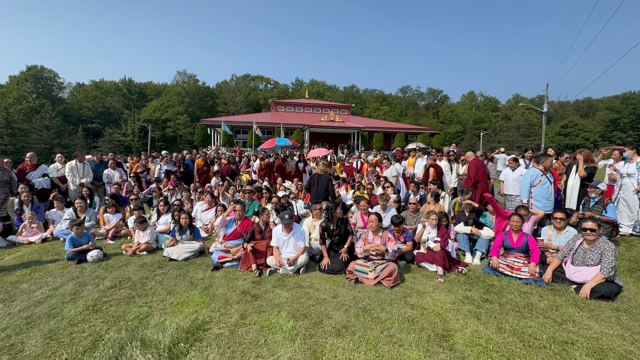 Thousand of people gathered Palyul retreat center for long life Empowerment 