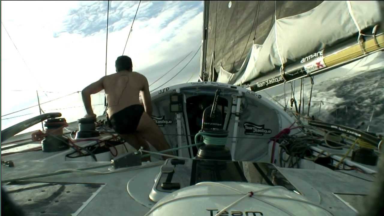 Week 2 highlights : passage through the Doldrums, Beyou and Gutek's abandonments - Vendée Globe