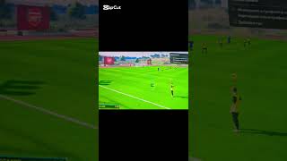 Craziest free kick in FC 25🤯