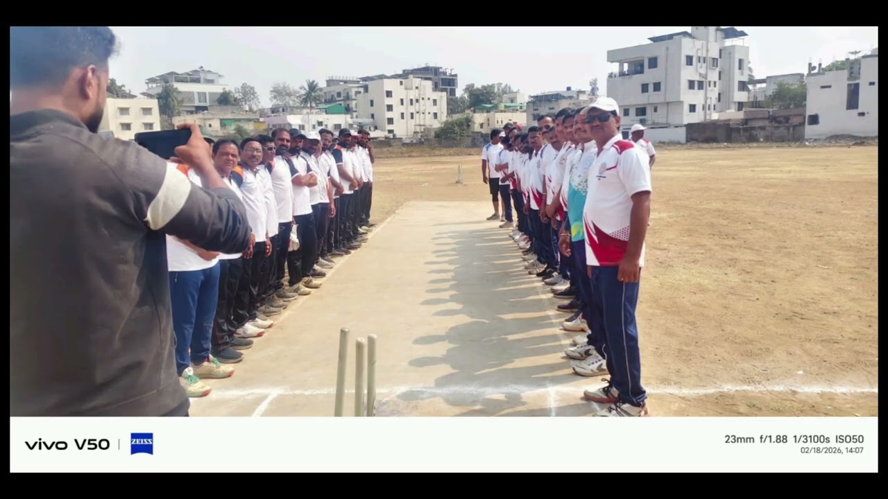 जि.प.परभणी,अधिकारी ,कर्मचारी क्रीडा स्पर्धेत एक नंबर जिंतूर तालुका चॅम्पियन ट्रॉफी सोबत अव्वल स्थानी