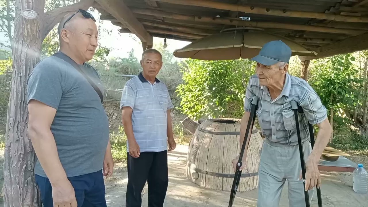 КАРАКАЛПАКСТАН НОКИС КАЛАСЫ РЕСПО ЕЛАТЫНДА АМАНГЕЛДИ АГАМЫЗДЫН УЙИНДЕ КОНАКТАМЫЗ