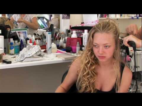 Mamma Mia ! - Behind the Scenes with Amanda Seyfried