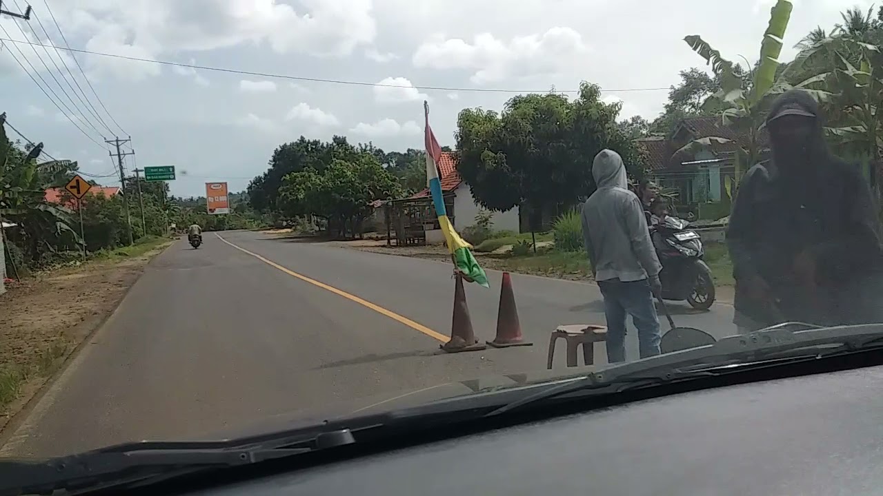 Jalan Lintas Timur Lampung Timur dari labuhan maringgai menuju jabung lampung timur